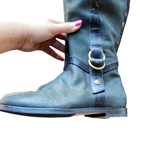 Cole Haan Charcoal Black Liberty Boots leather flat winter minimalist size 6.5 - Picture 9 of 10